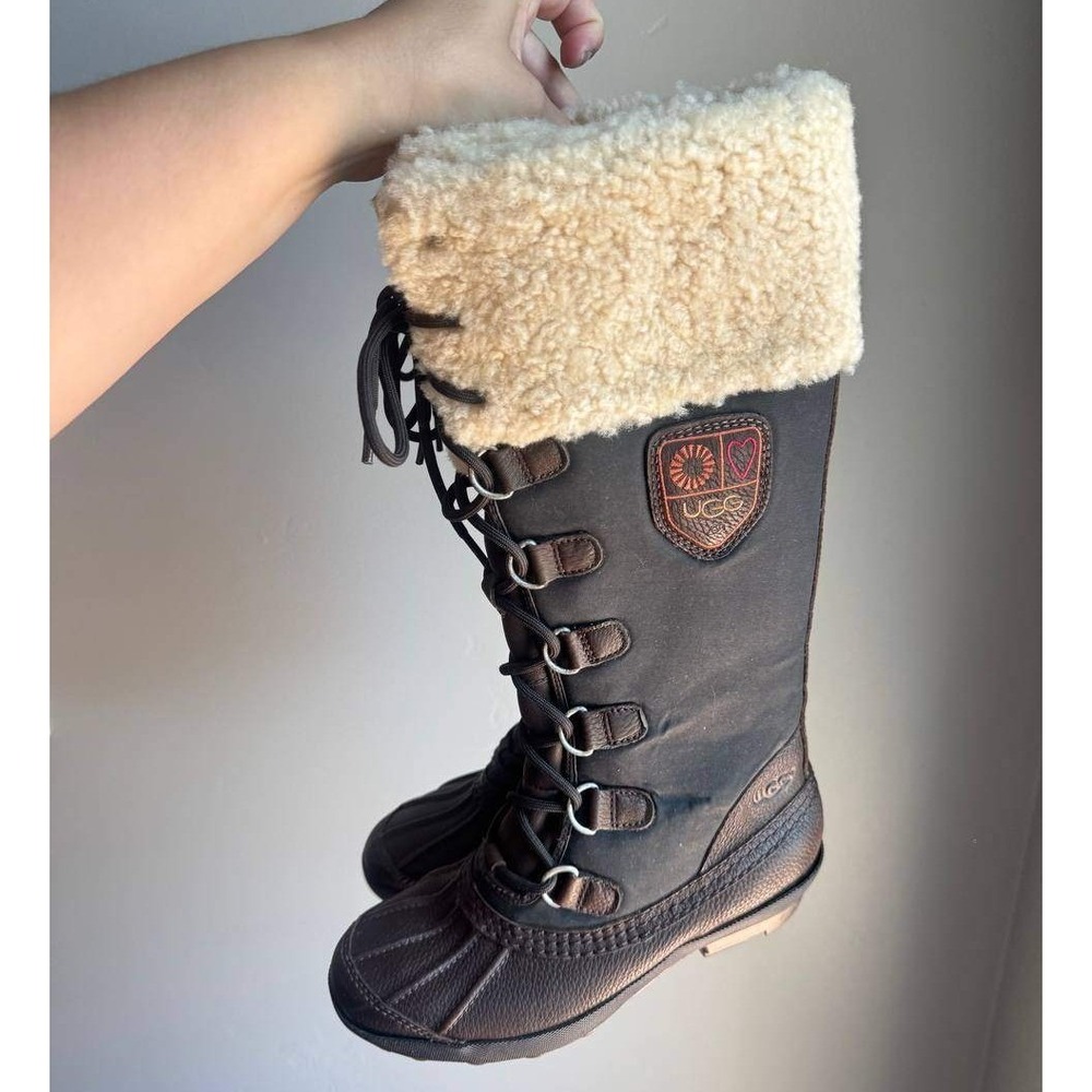 UGG Edmonton Waterproof Tall Lace Up Shearling Winter Boot Duck Toe 5.5 Brown